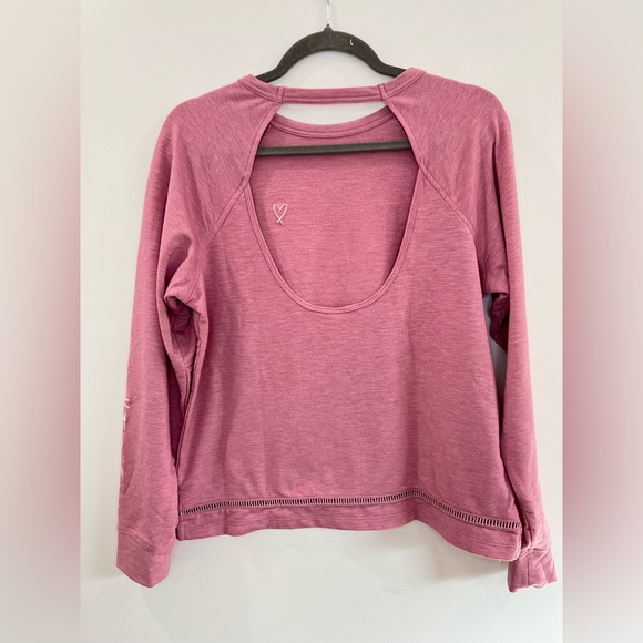 Victoria’s Secret Long Sleeve‎ shirt Dark Pink Size Small - Picture 2 of 8